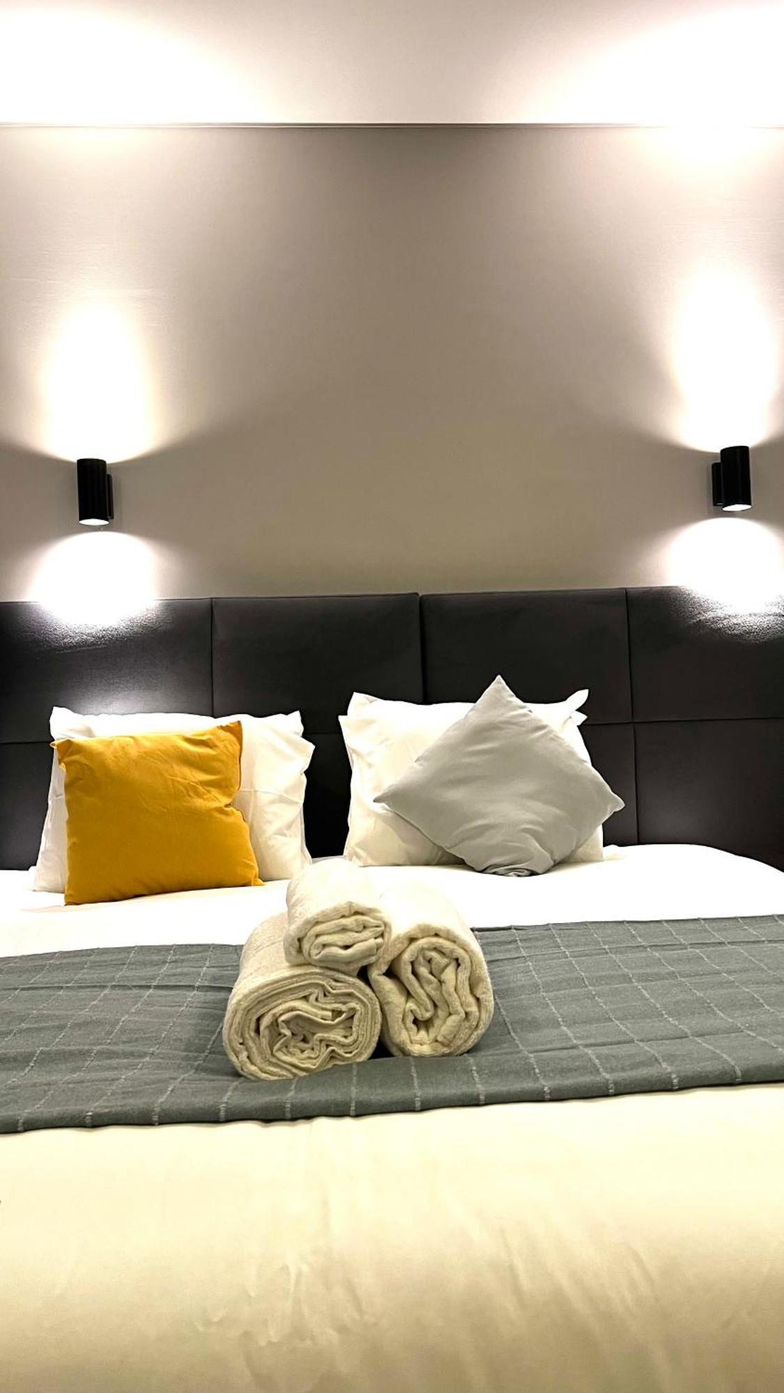 Apartamento Sociedade Farmaceutica Lisboa Dış mekan fotoğraf