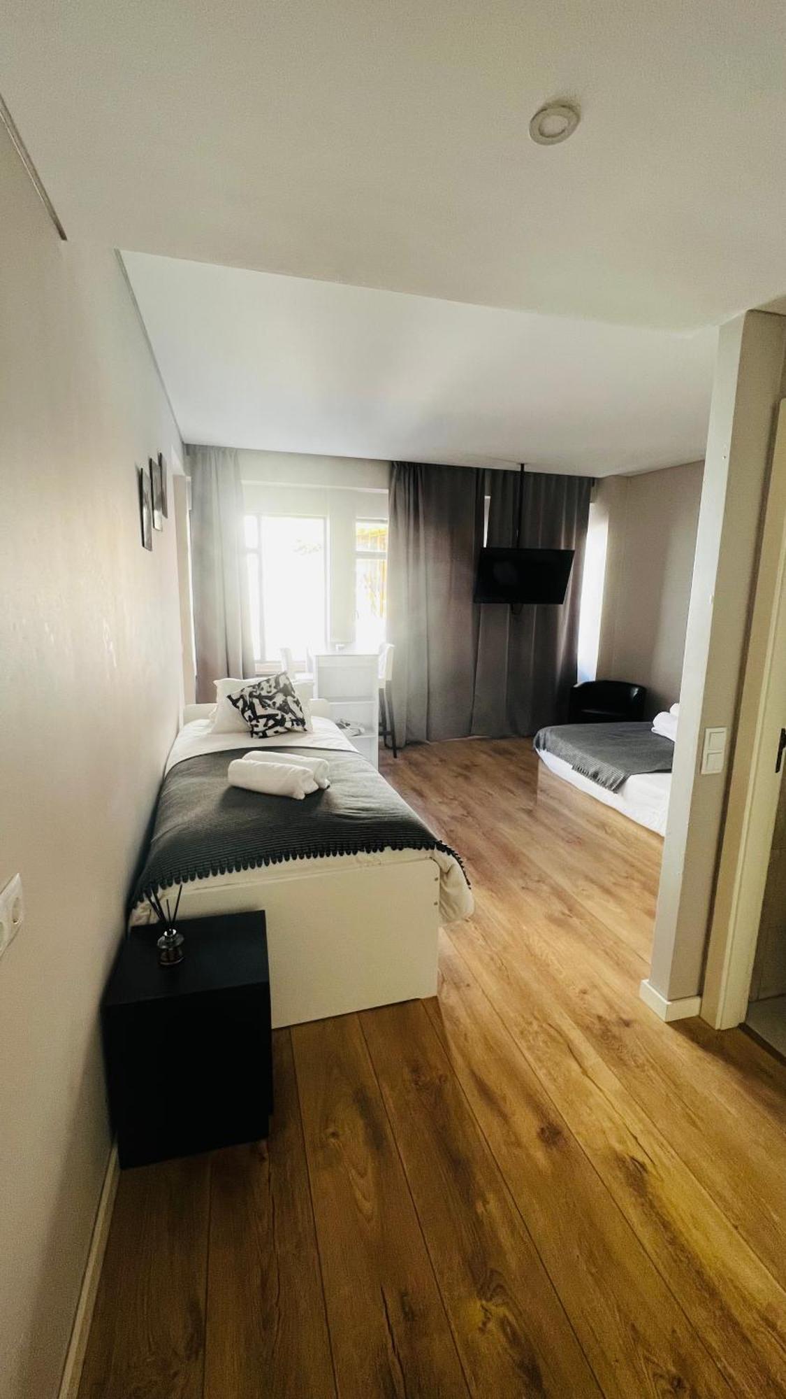 Apartamento Sociedade Farmaceutica Lisboa Dış mekan fotoğraf