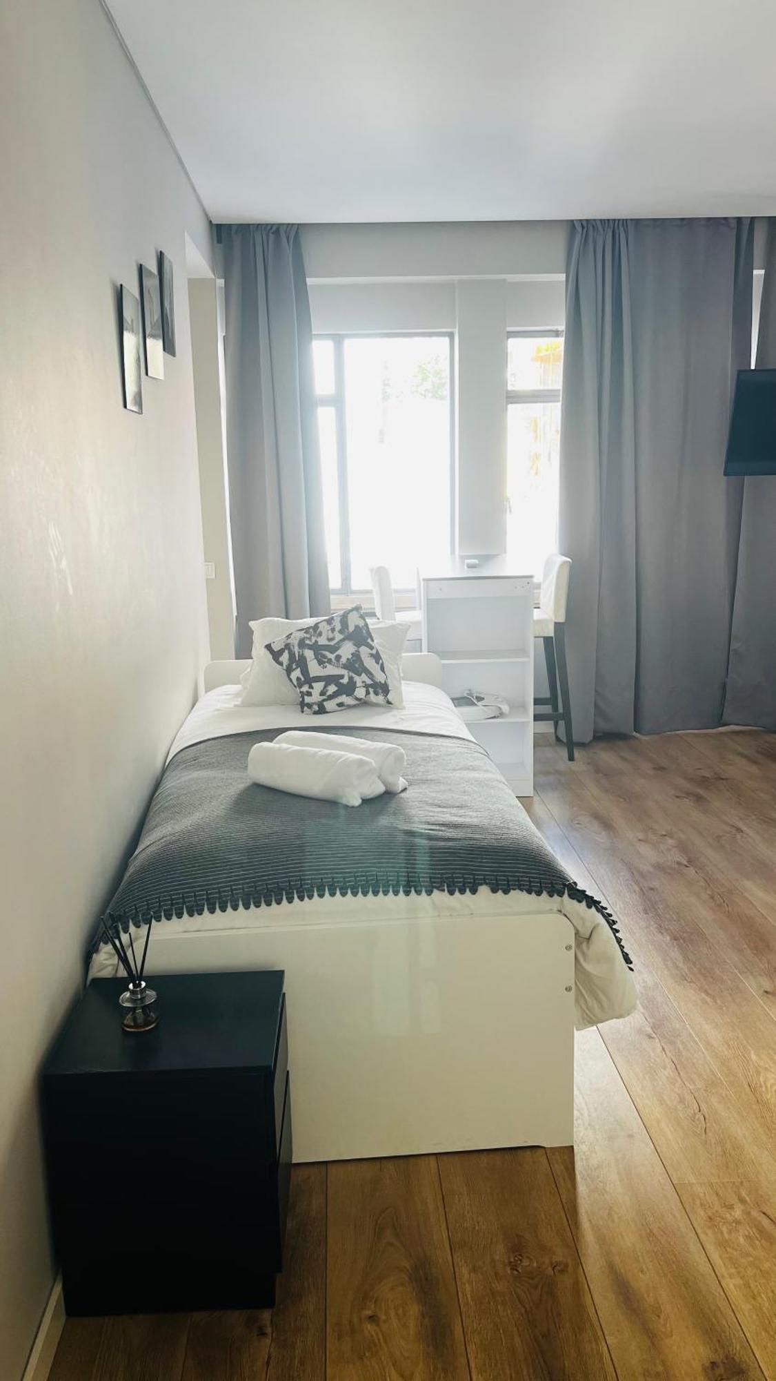 Apartamento Sociedade Farmaceutica Lisboa Dış mekan fotoğraf